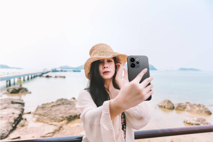 Zoom óptico y alto rendimiento: claves de la cámara móvil ideal para viajar vivo