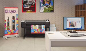 HP refuerza el liderazgo en impresión de gran formato en FESPA 2026 con la nueva serie de impresoras DesignJet y amplía capacidades del centro de producción de PrintOS