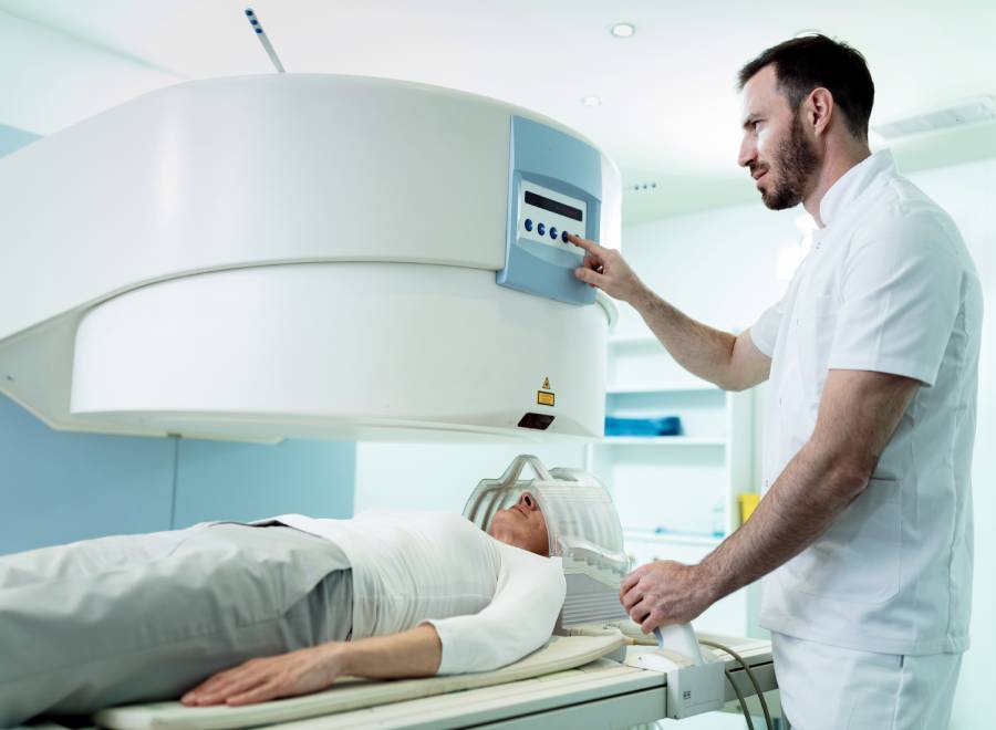 Avances tecnológicos en radioterapia abren una nueva era de tratamiento oncológico más eficiente en Perú Siemens