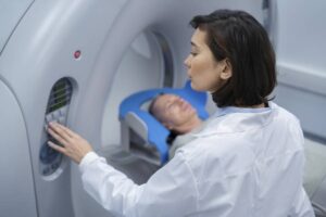 El 15% de los pacientes prefiere huir ante un examen médico ¿Por qué? Siemens