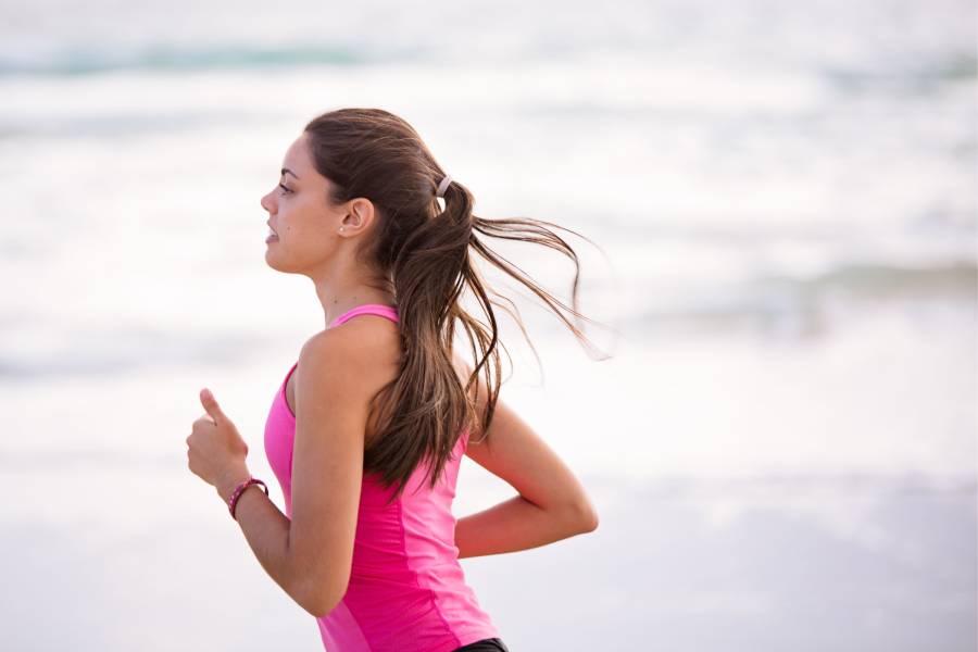 Estos son los gadgets que debes tener en cuenta si eres amante del running LG