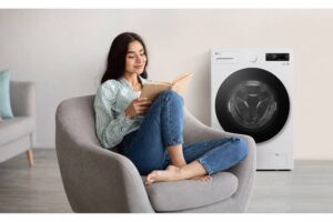 ¿Tienes mascotas en casa? 4 consejos para lavar tu ropa y eliminar pelos, olores y residuos LG