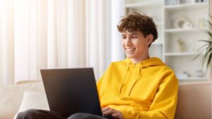 ChatGPT for Teens: el desafío de hacer la IA más segura para los adolescentes ESET