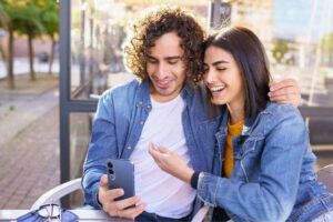 vivo Cinco hábitos digitales que los jóvenes pueden adoptar para proteger su información